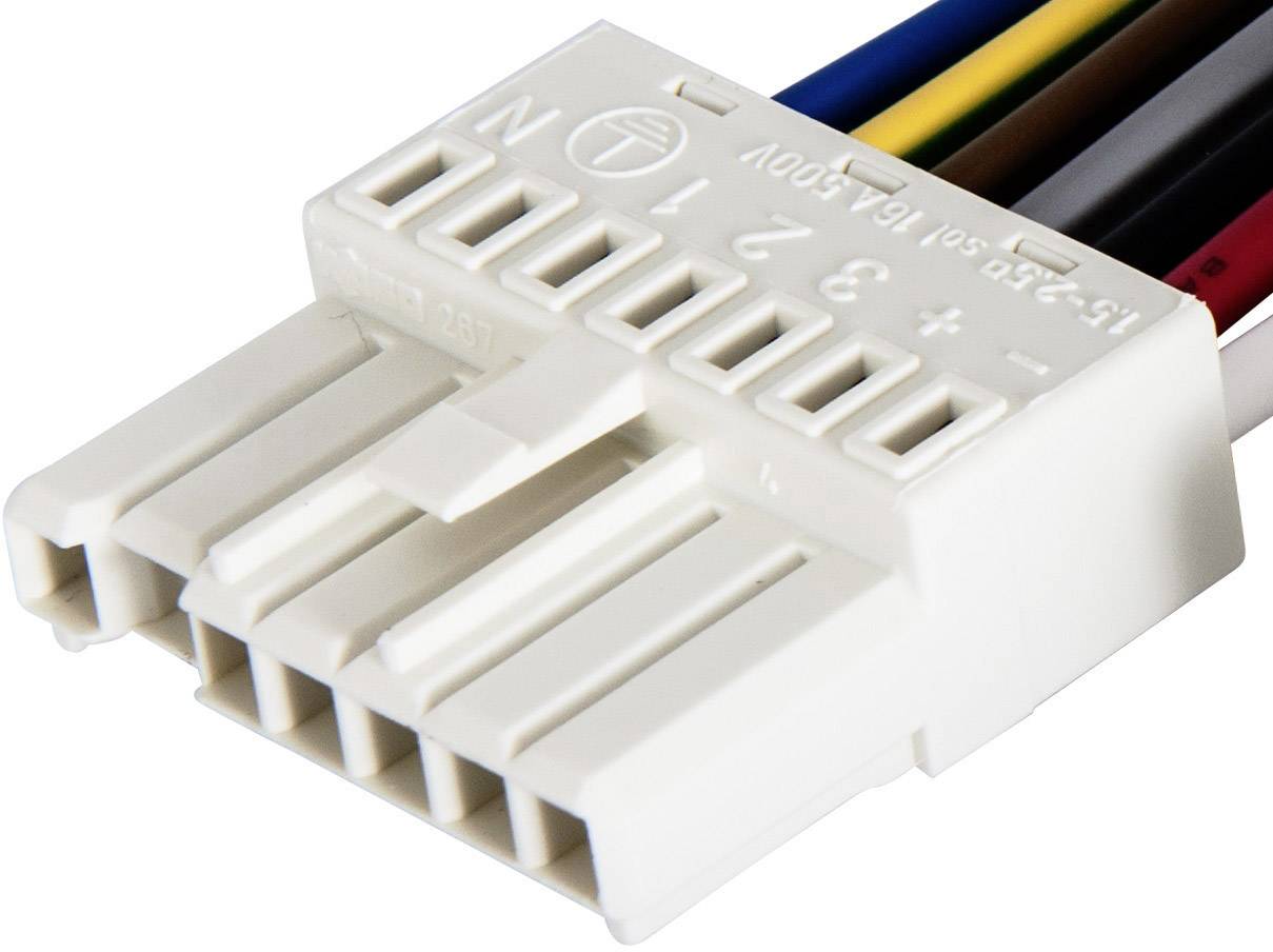 Un connettore elettrico bianco con diversi cavi colorati, tra cui blu, nero e giallo.