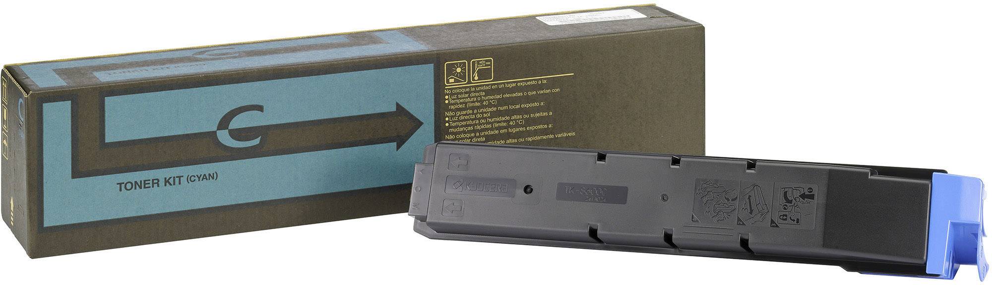 'Kit toner nero con cappuccio blu, accanto alla confezione con freccia blu e scritta 'Toner Kit Ciano'.'