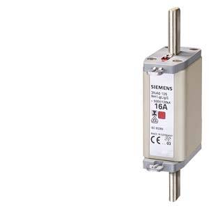 Un componente elettromeccanico di Siemens, modello 3RV1 105, interruttore rotativo per impianti elettrici, idoneo per 16A.
