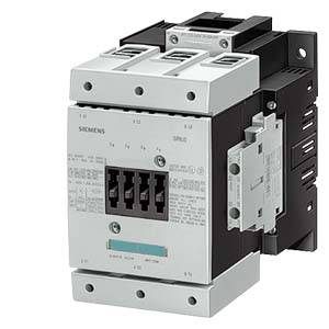 Un contattore Siemens, modello 3RT, raffigurato in prospettiva. Mostra i morsetti di connessione e le descrizioni sul lato frontale.
