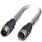 Un cavo audio con due spine DIN.