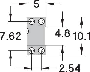 Disegno tecnico di un componente elettronico con dimensioni: larghezza 5 mm, altezza 4,8 mm. Distanze dei fori: 7,62 mm, 2,54 mm.