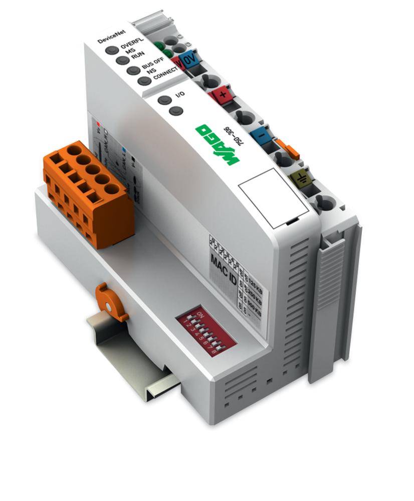 Un modulo elettronico bianco con la scritta 'WAGO Serie 750' e morsetti arancioni, utilizzato per tecnologie di controllo e automazione.