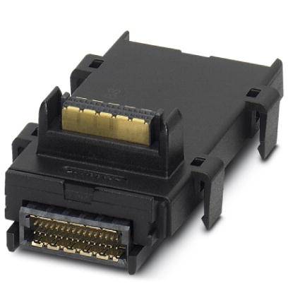 Custodia nera per connettore elettrico con più contatti metallici, utilizzata per collegare dispositivi elettronici in reti.