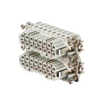 Sistema di connettori elettrici grigio con due file di prese, adatto per applicazioni industriali.