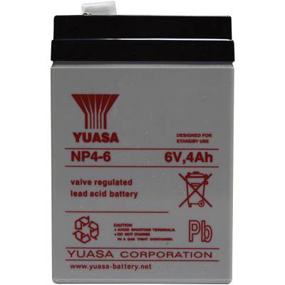 Una batteria al piombo-acido grigia con la scritta 'YUASA NP4-6 6V 4Ah', adatta per funzionamento in standby. Contiene avvertenze di sicurezza.