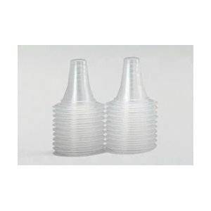 Due pile di coperture monouso trasparenti per sonde di termometri auricolari su sfondo bianco.
