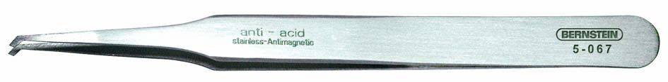 Pinzetta metallica con punta curva, incisa con 'inox - acid acciaio inossidabile' e 'BERNSTEIN 5-067'.