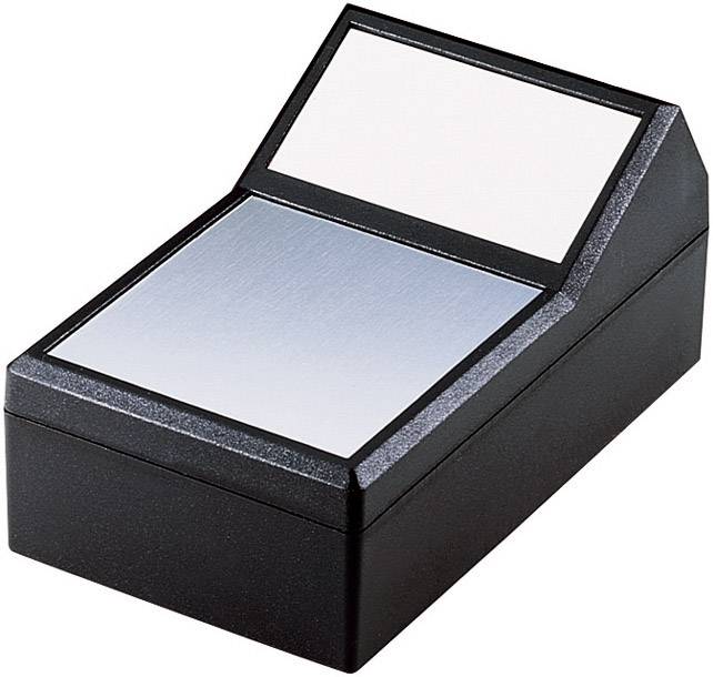 Un involucro nero in plastica di forma rettangolare con coperchio inclinato e pannello metallico installato.