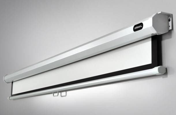 Schermo per proiezione bianco con cornice nera, ritratto e montato a parete.