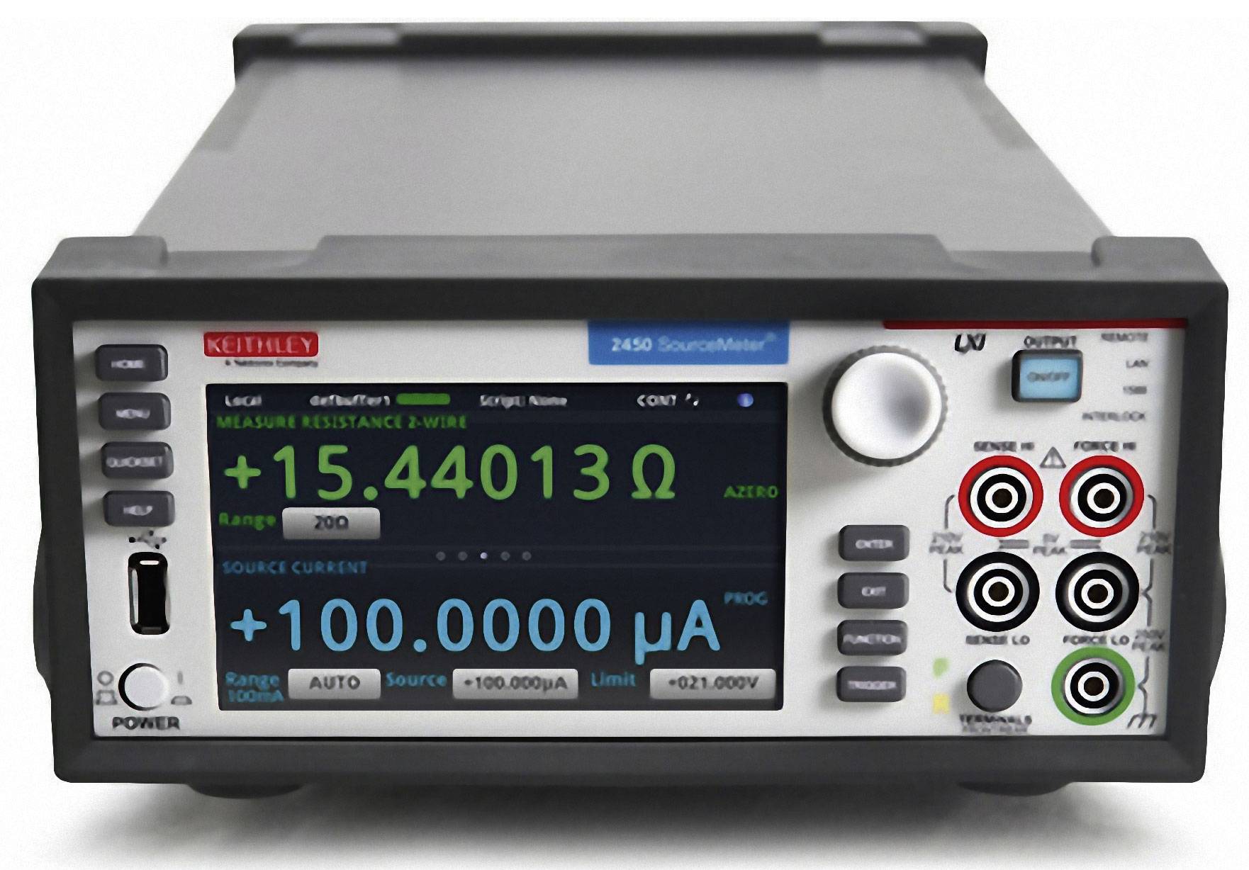 Un dispositivo di misurazione mostra '15.44013 Ω' di resistenza e '100.0000 µA' di corrente sul display. Dispone di diversi attacchi e manopole di regolazione.