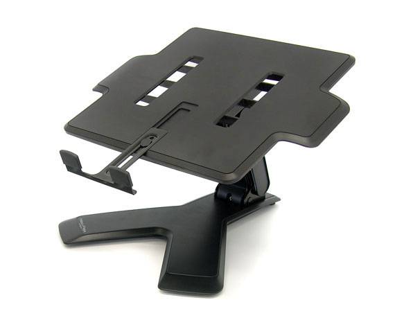 Supporto per laptop in metallo nero con angolo di inclinazione regolabile e supporto, adatto per postazioni di lavoro ergonomiche.