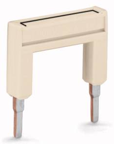 Un componente di colore beige a forma di U con due perni metallici su ciascuna estremità, adatto per applicazioni elettriche.