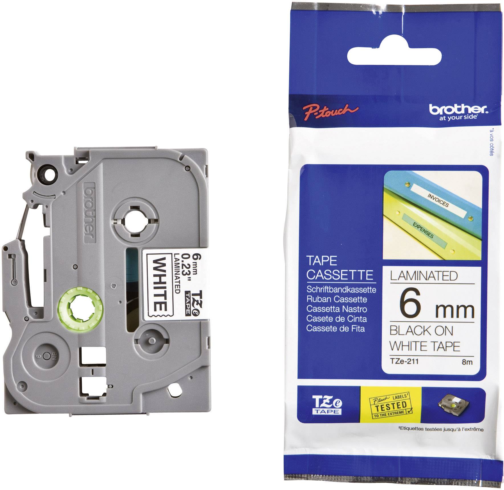 Cassetta nastro Brother PT, laminata, larghezza 6 mm, nero su bianco, 8 metri. Confezione e cassetta illustrate.