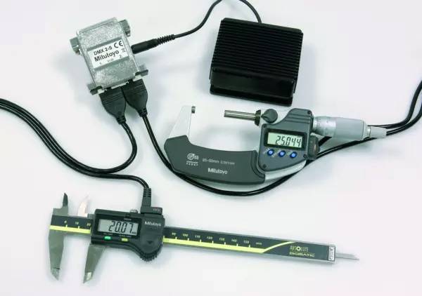 MITUTOYO, 63AAA038, Interfaccia Digimatic DMX-2 S, 2x Digimatic Input, Serial D-SUB 25 Connector-1