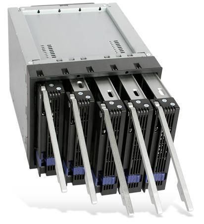IcyDock FatCage MB155SP-B - 5 Bay EZ-Tray 3.5" SATA Hard Drive Hot-Swap Backplane Cage in 3x External 5.25" Bay-3