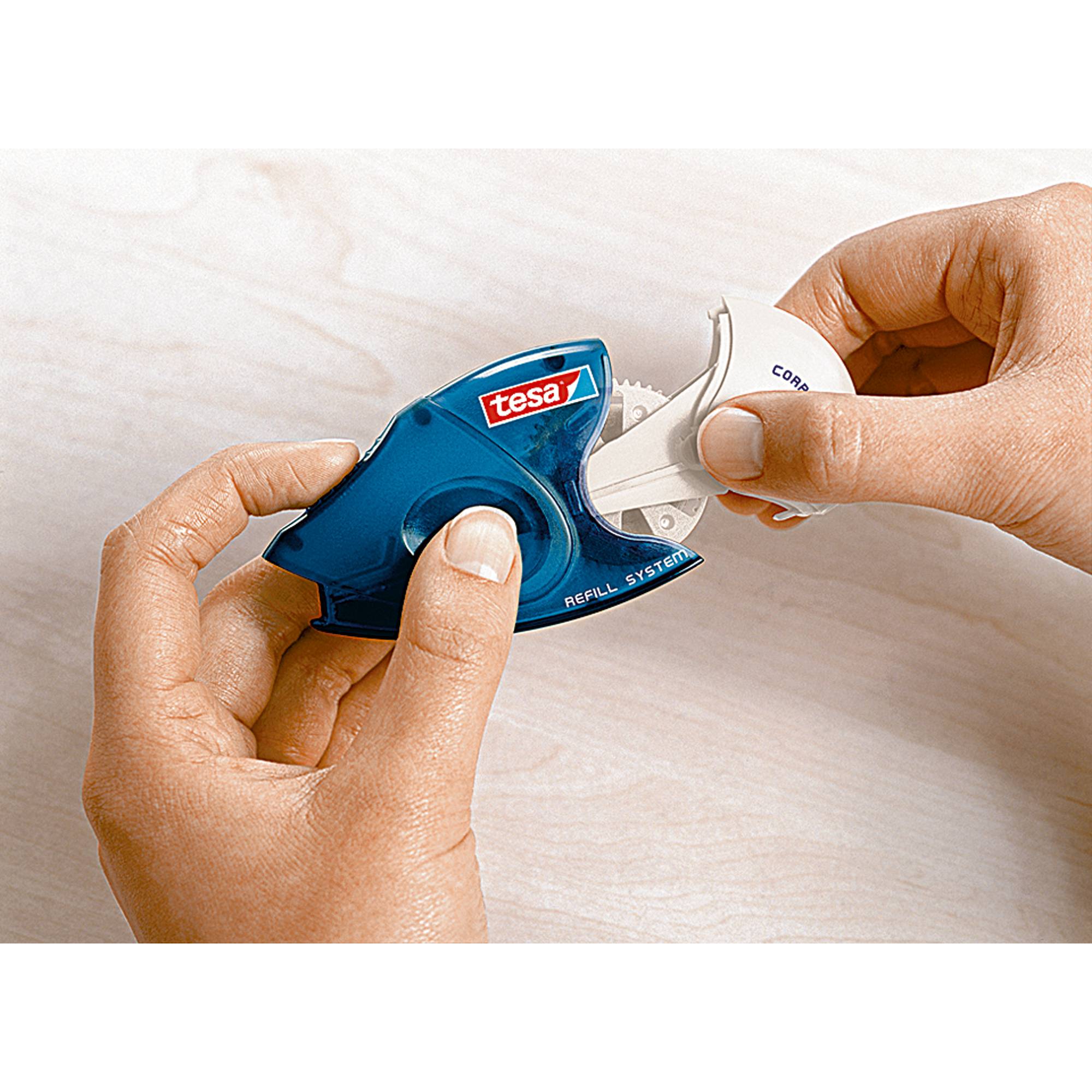 tesa ecoLogo Korrekturroller Refill Correction 4,2 mm x 14 m, ohne Lösungsmittel, auch für Linkshänder (59840-5-5)-1