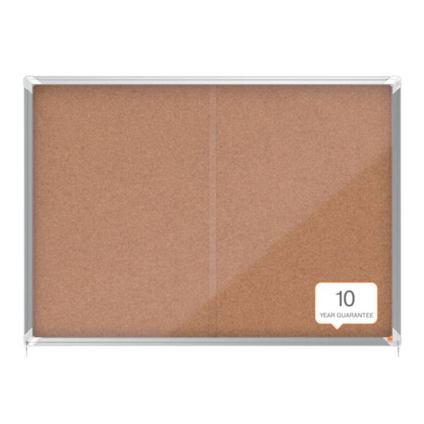 Nobo Bacheca per interni-fondo in sughero 18xA4 anta scorrevole (Nobo 1902575 Premium Plus Cork Lockable Notice Board 18