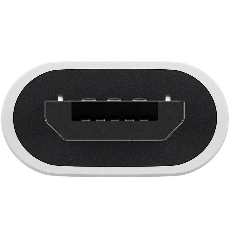 Adattatore da USB 2.0 Micro-B a USB-C bianco, per il collegamento di un dispositivo Micro-USB con un cavo USB-C-2