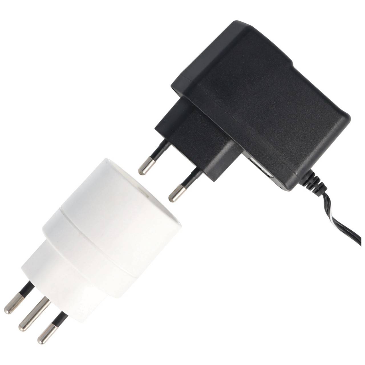 Adattatore Svizzera bianco da attacco Schuko a spina svizzera 230 volt con filo di terra e 10A-1