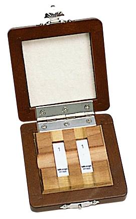 MITUTOYO, 516-830-10, Blocchetto pianparallelo Set, metrico, Ins. Cert., ISO, 2 Wear Blocks, Grade 0, ceramica, 2mm-1
