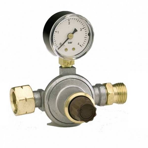 REGOLATORE GAS PROPANO CON MANOMETRO 17038