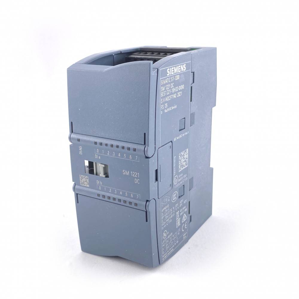 PLC SIEMENS 6ES7131-6BH01-0BA0-0
