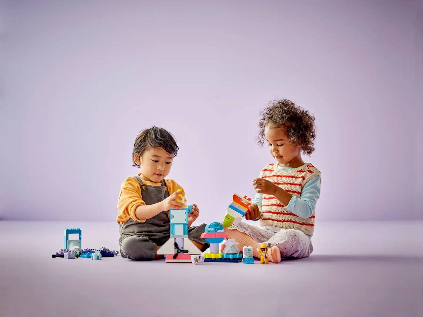 Lego duplo 10422 avventura dello space shuttle 3 in 1, astronave giocattolo didattica, gioco educativo per bambini di 3-6