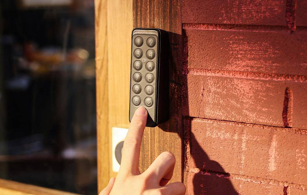 Switchbot - W2500020 - SwitchBot Keypad – Touch-Taste-2