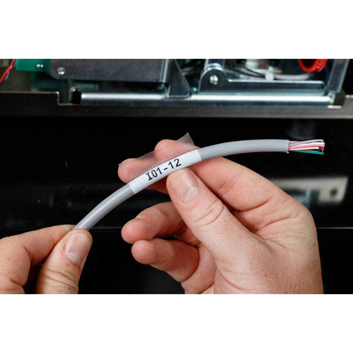 Brady BP110928 Selbstlaminierende Etiketten zur Kabelbeschriftung für Kabel ø: 2,7 - 5 mm, M21 Nastro autolaminante-2