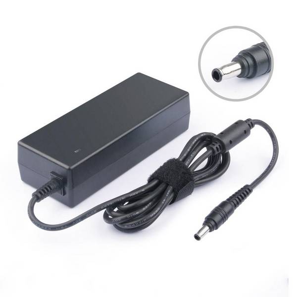 CoreParts AC Adapter 15-17V adattatore e