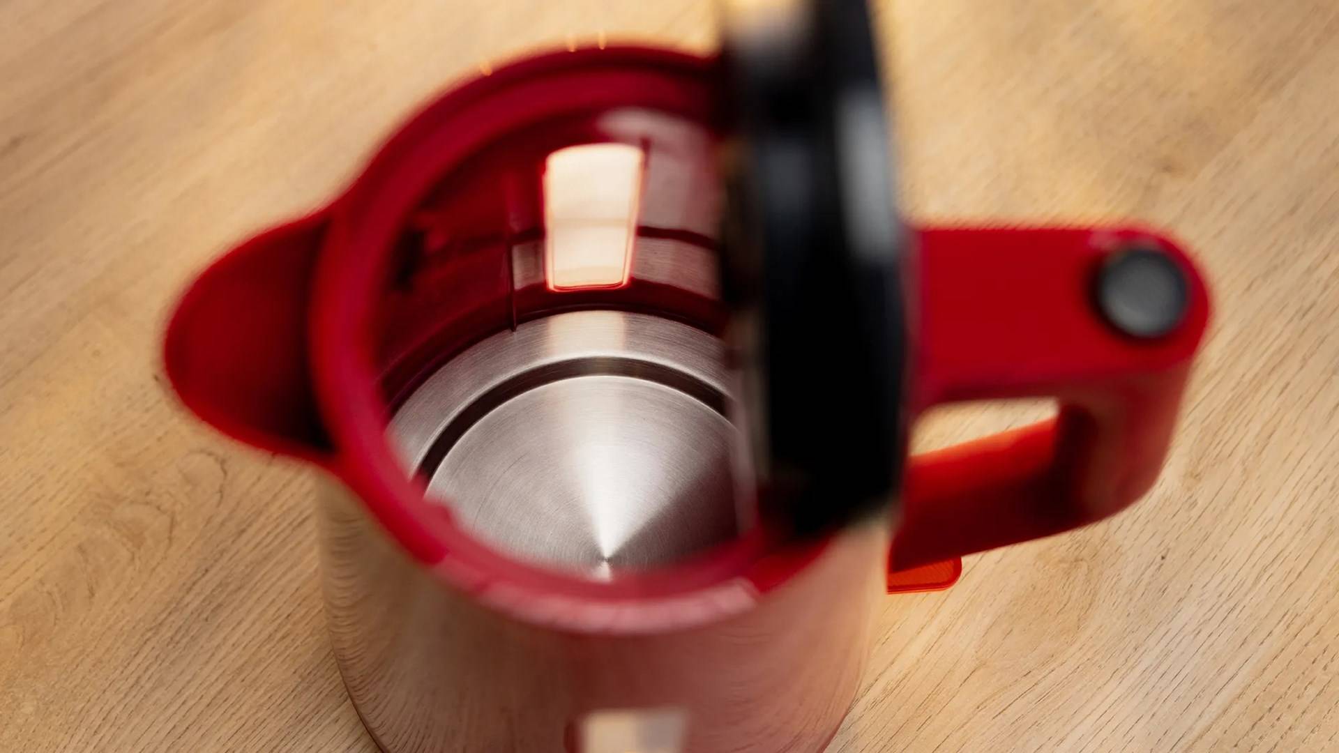 Bollitore - BOSCH - TWK1M124 MyMoment - Rosso - capacità 1,7 L - base ruotabile a 360° - avvolgicavo - 3 dispositivi di-2