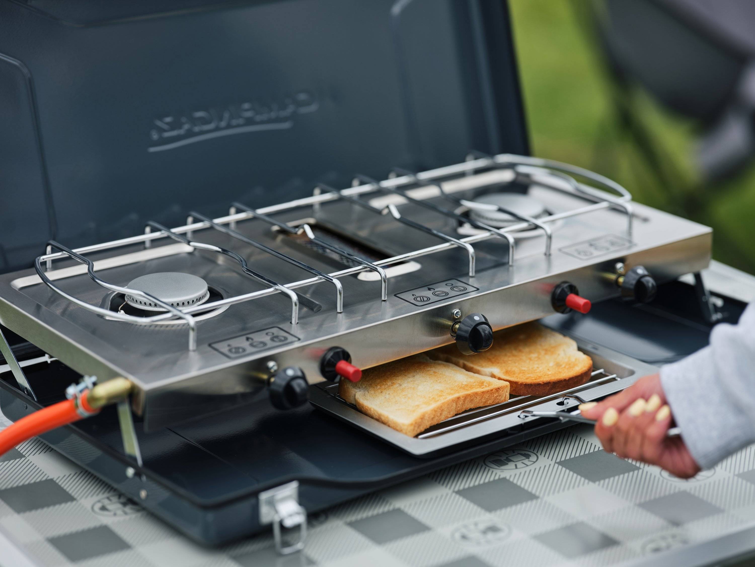 Campingaz Camping Kitchen 2 Grill & Go CV. Form: Rechteckig, Material: Metall. Breite: 490 mm, Tiefe: 350 mm, Höhe: 100-3