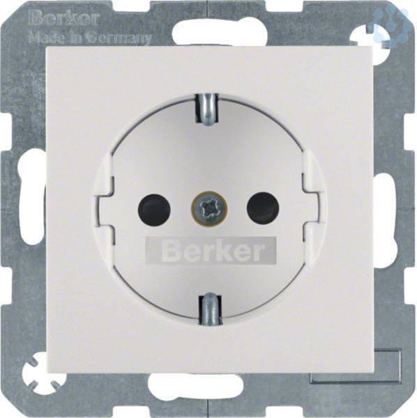 Berker - 47231909 - SCHUKO soc. out., enhncd contact prot., S.1/B.3/B.7, p. white, opaco, p-1