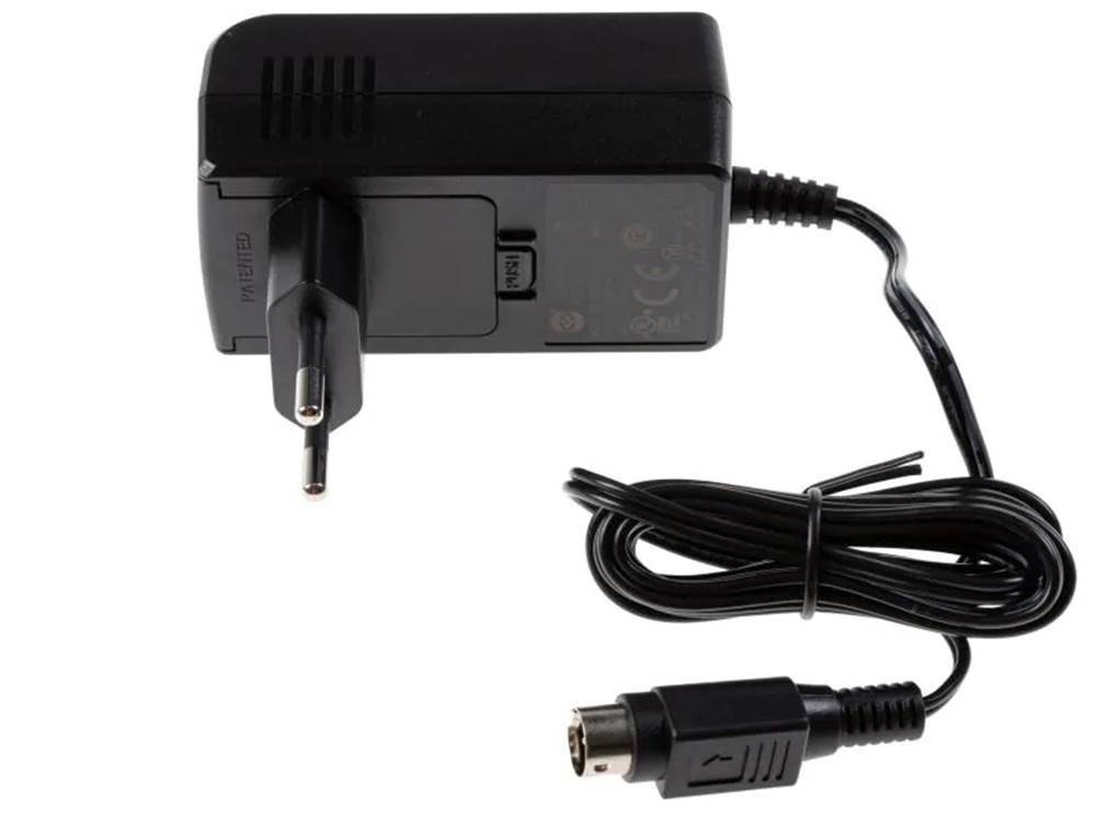 Ã¢â‚¬Â¢ M900 power adapter 5V/2A EU