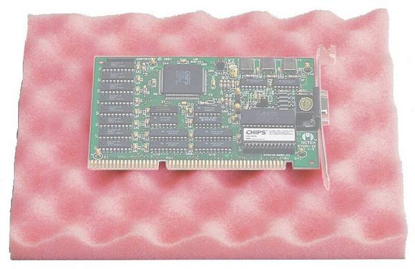 Schiuma PU, morbida, rosa, borchiata, 553x353x20 mm