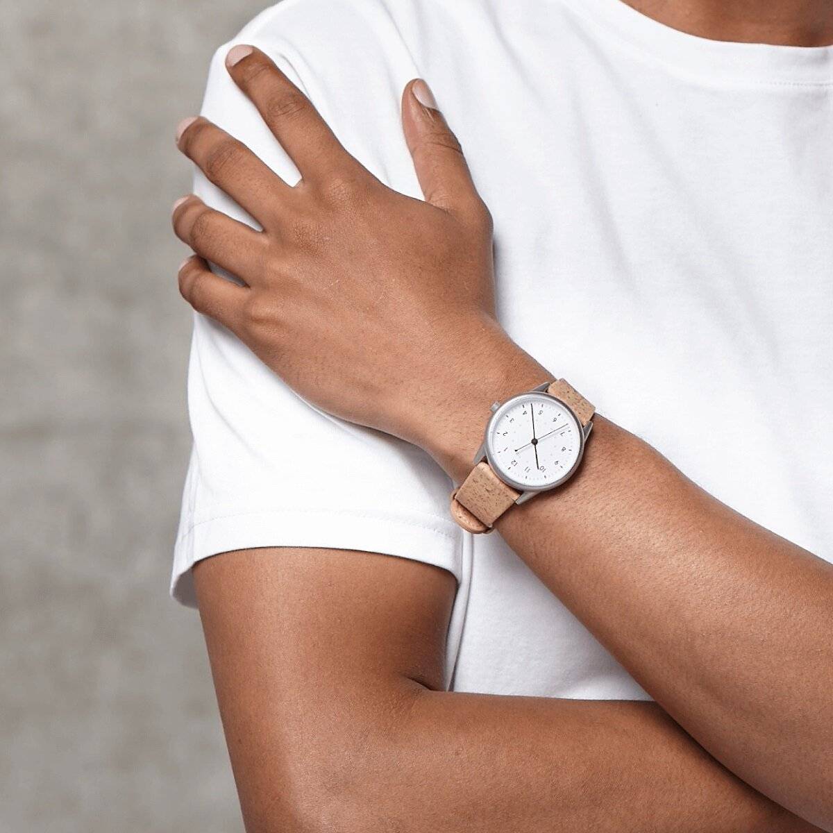 Elegante orologio analogico automatico con movimento Miyota 9015 cinturino vegano in sughero bianco-1