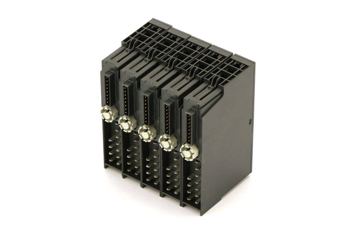 Siemens 6ES7131-4BD01-0AB0-2