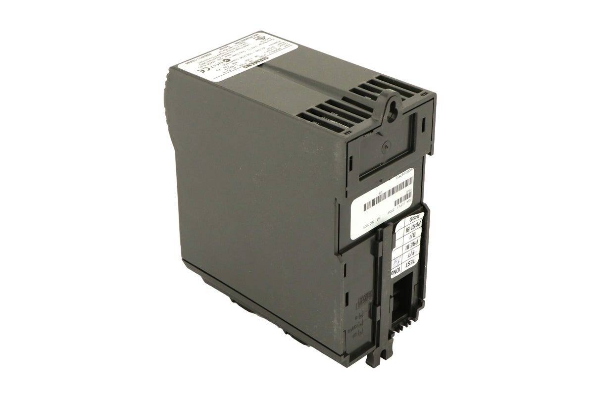 Siemens - 6SE3211-1DA40 - MICROMASTER VECTOR MMV37/3 UNFILTERED 3AC 380-500V +/-10% 50-3