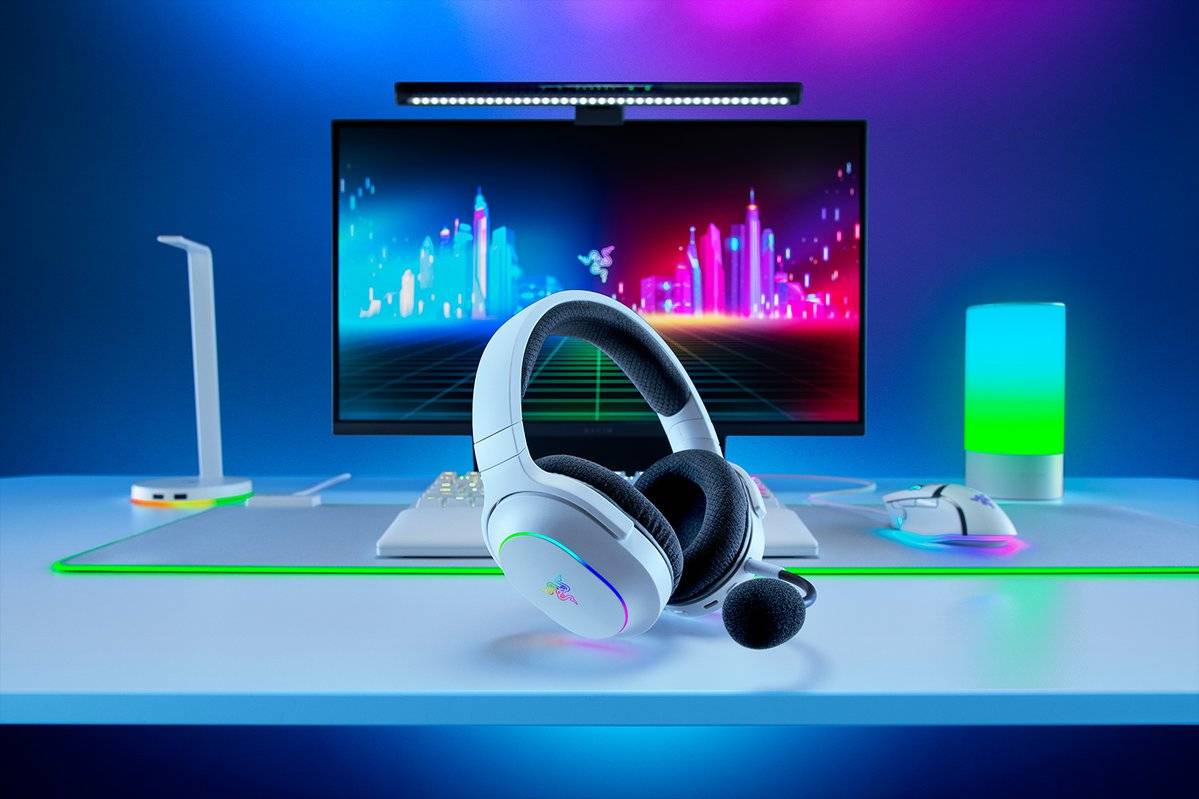 Razer Barracuda X Chroma Auricolare Wireless A Padiglione Gaming USB tipo-C Bluetooth Nero Bianco (Barracuda X Chroma --1