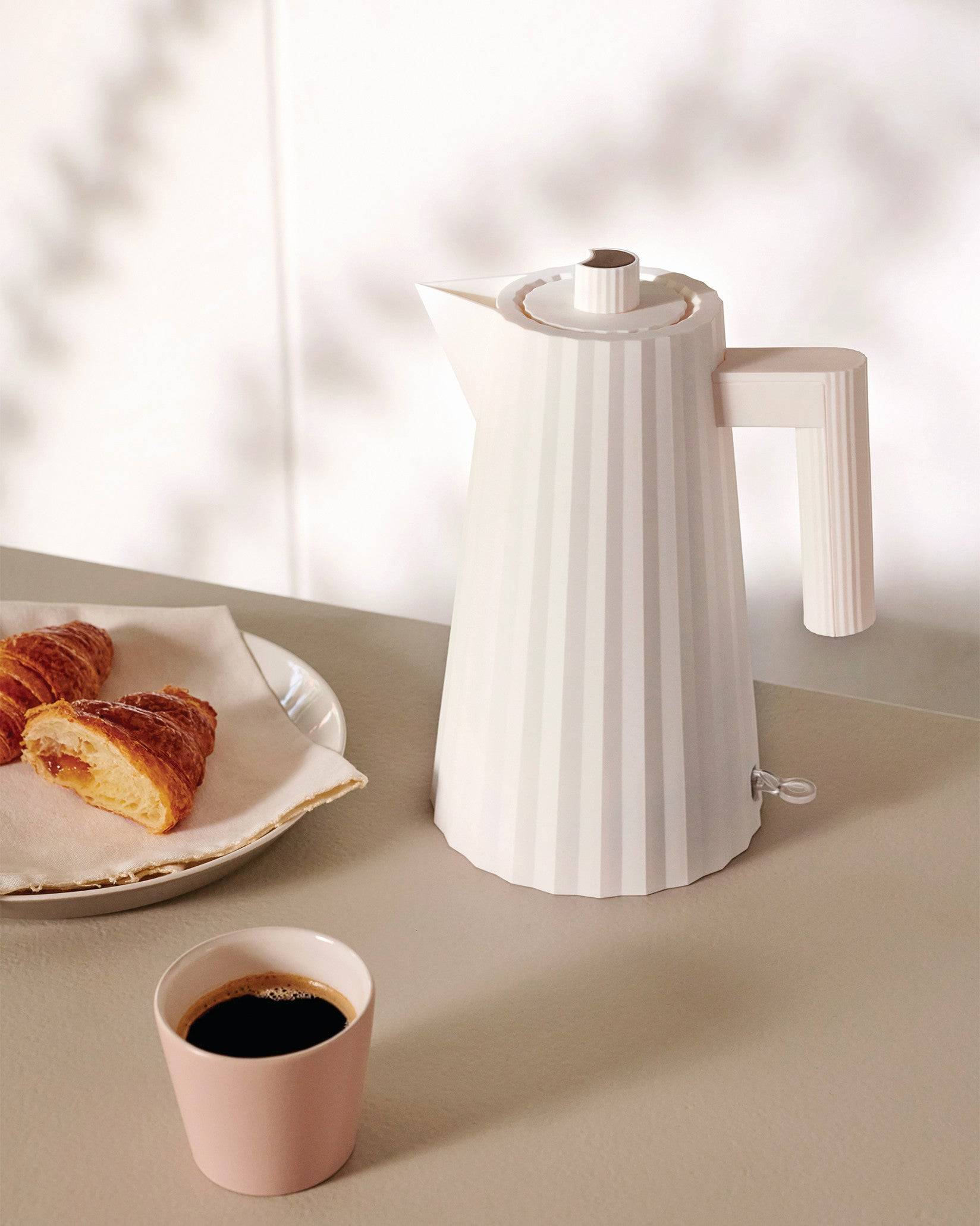 Alessi MDL06/1 W Plissè Bollitore Elettrico, 100 cl, Bianco-3