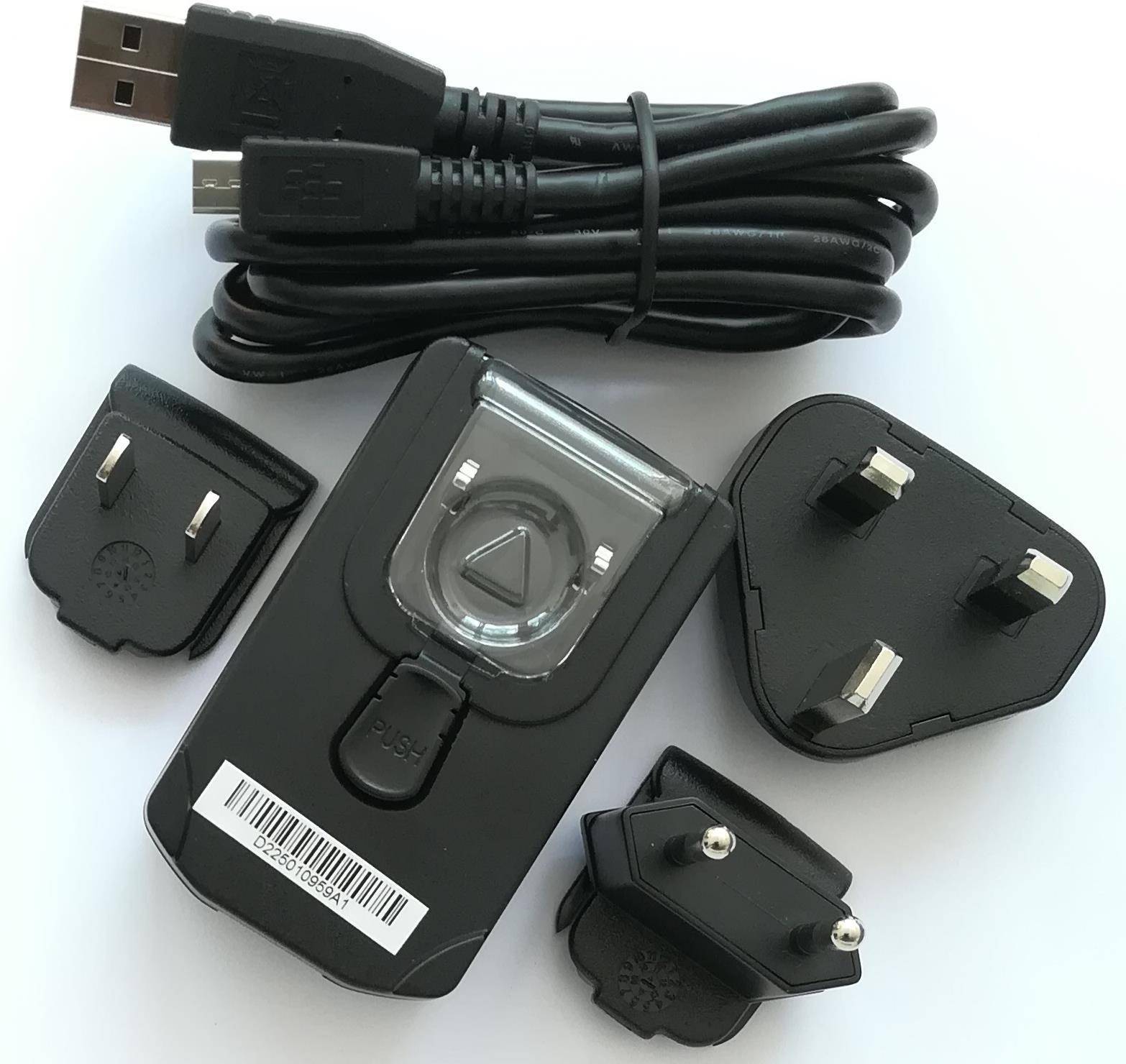 Caricatore BlackBerry con 3 Adap. ASY-06338-010 con cavo micro USB massa (ASY-06338-010)-0