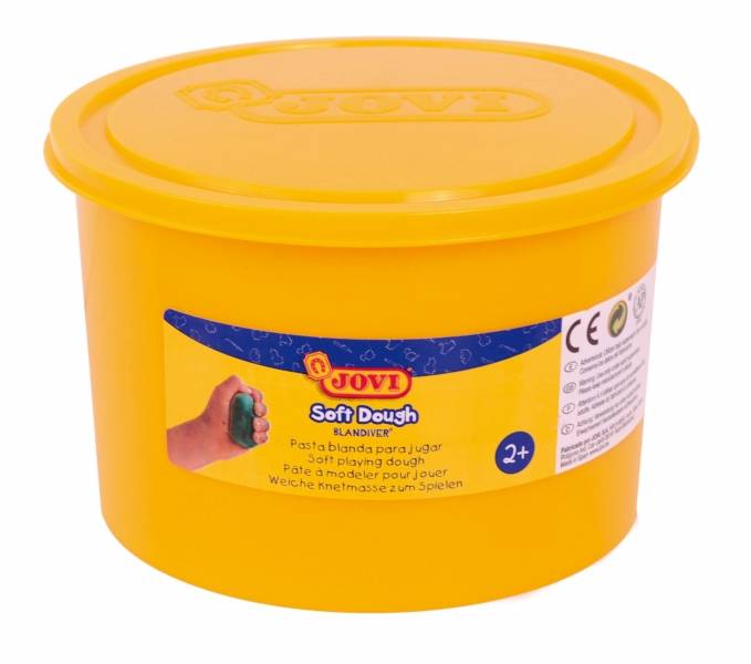 La pasta ideal para la iniciación al mundo del modelaje es blanda, flexible, fácil de amasar, mezclar, cortar y moldear.-0