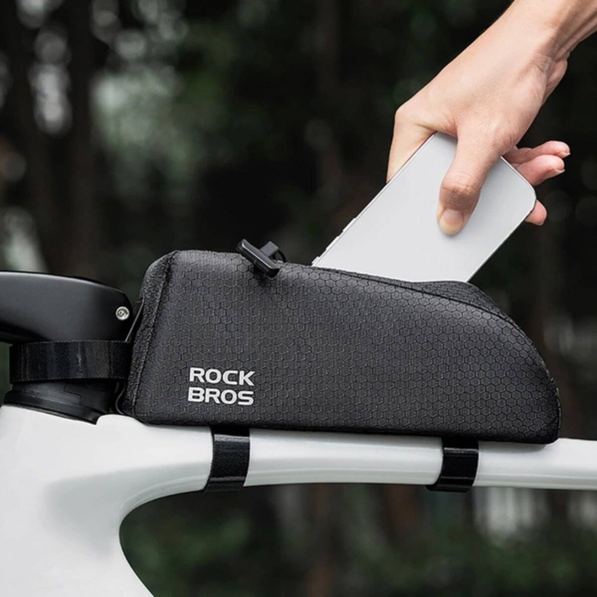 Borsa da telaio per tubo superiore Rockbros 0,9 l - Nera-3