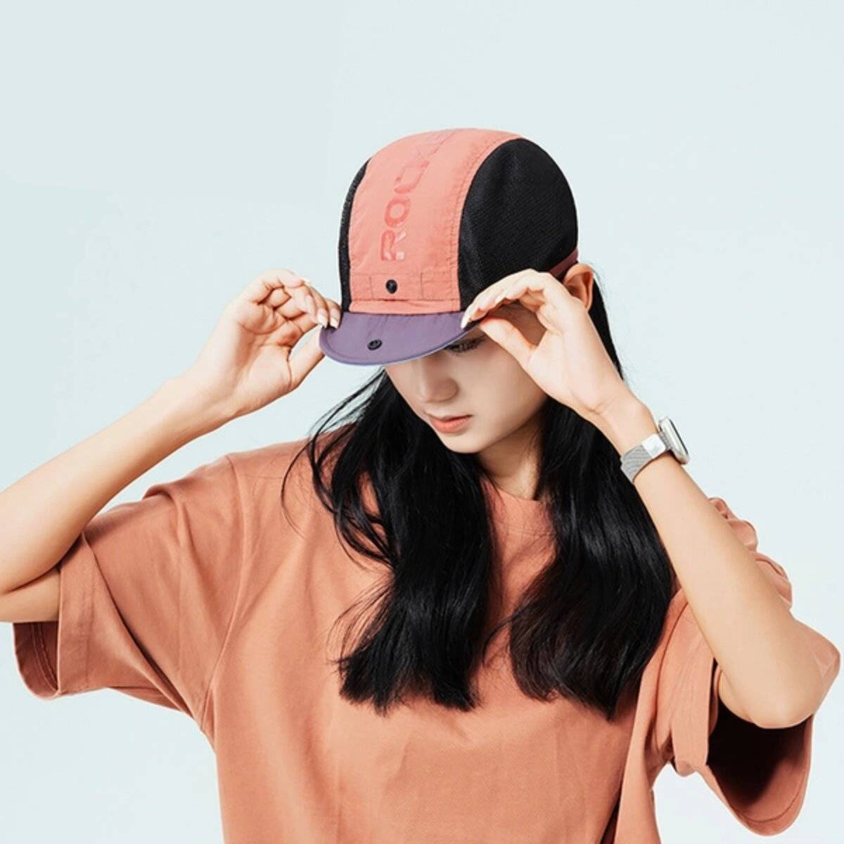 Cappellino da ciclista Rockbros con visiera per casco rosso-1