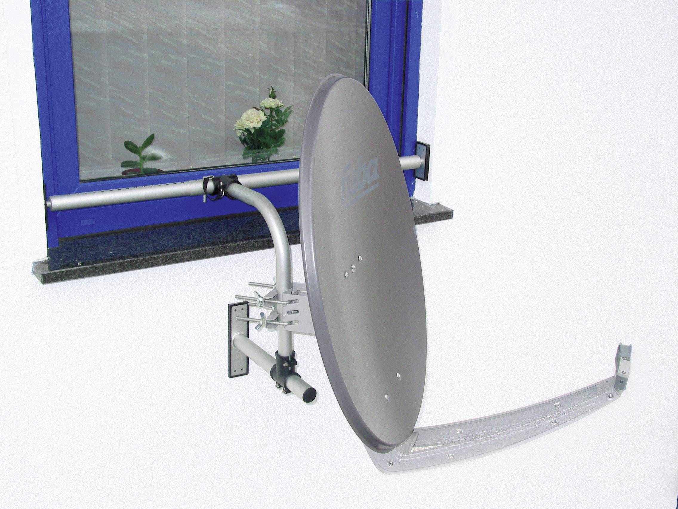 A.S. SAT 12100 SAT supporto a finestra Adatto per dimensioni parabola: Ø fino a 75 cm Argento-0