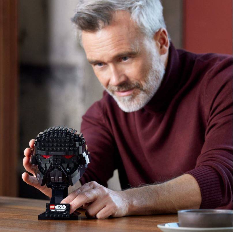 Casco del Soldato Oscuro LEGO Star Wars (75343)-4