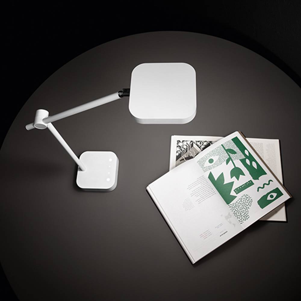 Lampada Da Scrivania In Metallo Moderna Icon Bianco Led-0