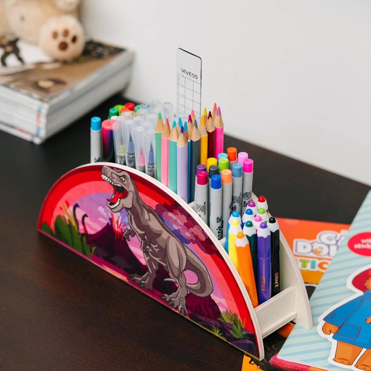 Portapenne per bambini WAGOMA [5 scomparti] Robusto organizer da scrivania in legno a forma di dinosauro-1