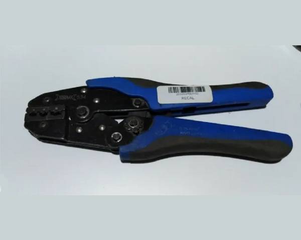 PINZA AUTOM TERM ISOL 0.5-6